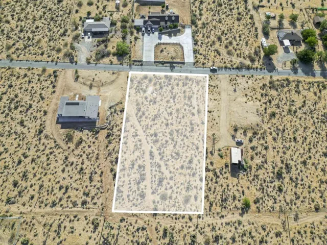 7015 Sunnyhill Road, Joshua Tree, California 92252