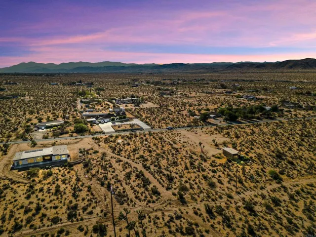 7015 Sunnyhill Road, Joshua Tree, California 92252