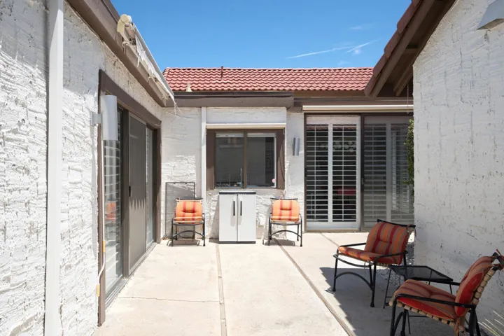 2545 E Miramonter Cir #E-27
