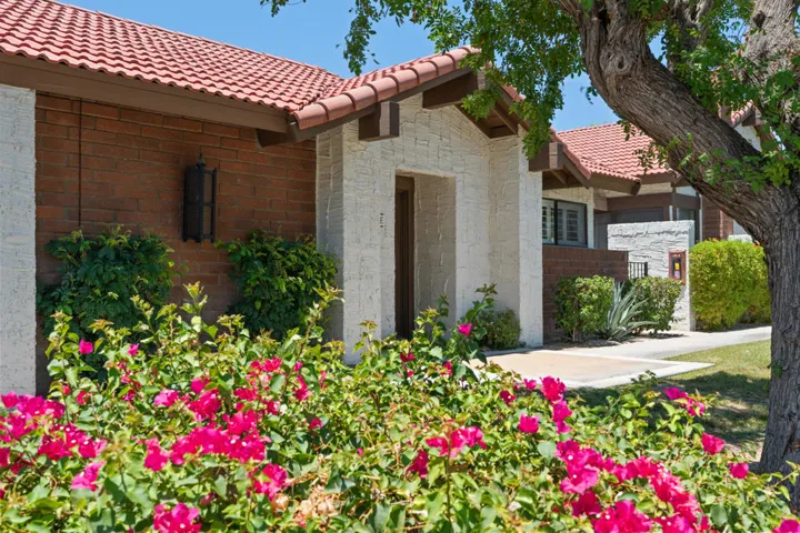 2545 E Miramonter Cir #E-12