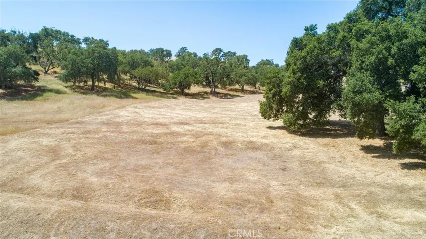 9821 Steelhead Road, Paso Robles, California 93446