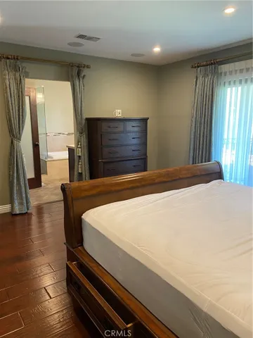 190 N Lima Street, Sierra Madre, California 91024