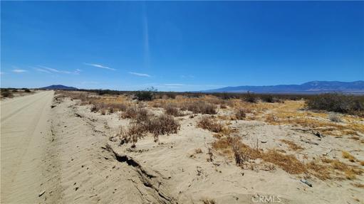 0 Ave S Vicinity 190th St E, Llano, California 93591