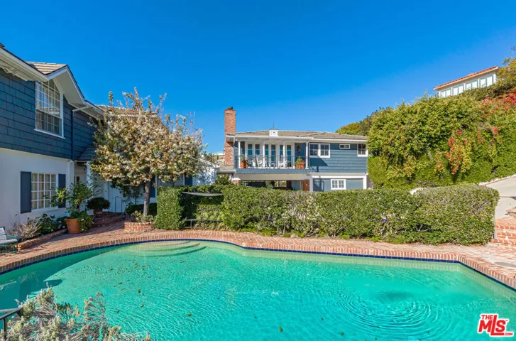 8900 Evanview Drive, Los Angeles, California 90069