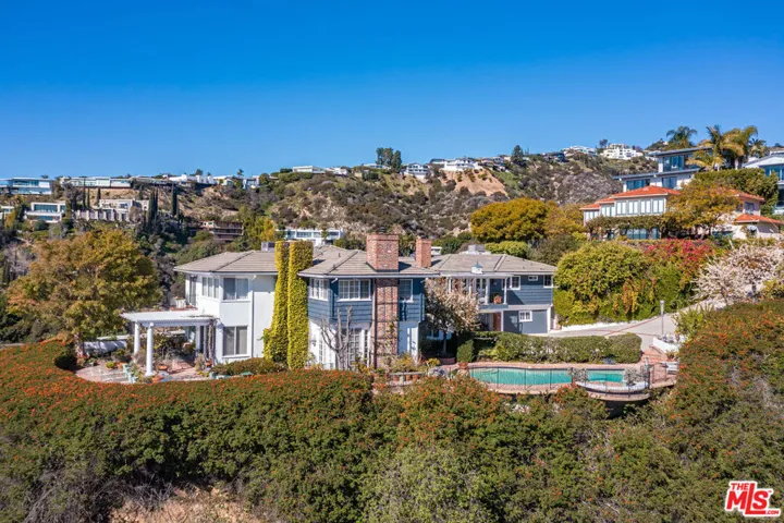 8900 Evanview Drive, Los Angeles, California 90069