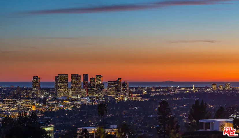 8900 Evanview Drive, Los Angeles, California 90069