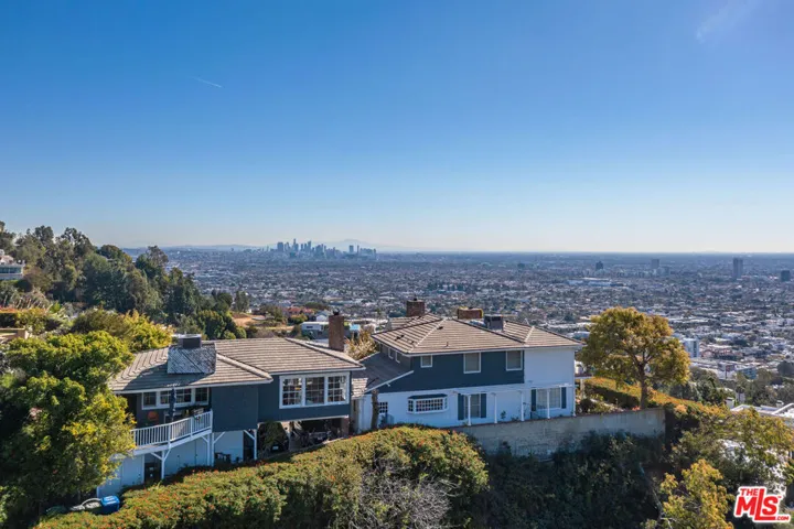 8900 Evanview Drive, Los Angeles, California 90069