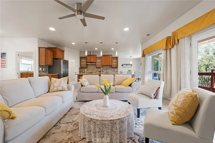 16 Zepher Way, Oroville, California 95965