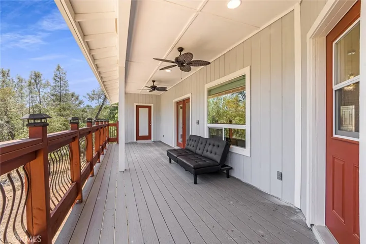 16 Zepher Way, Oroville, California 95965