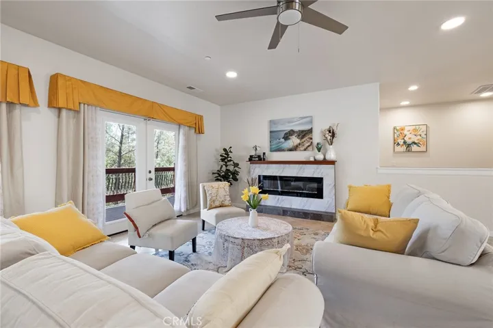 16 Zepher Way, Oroville, California 95965