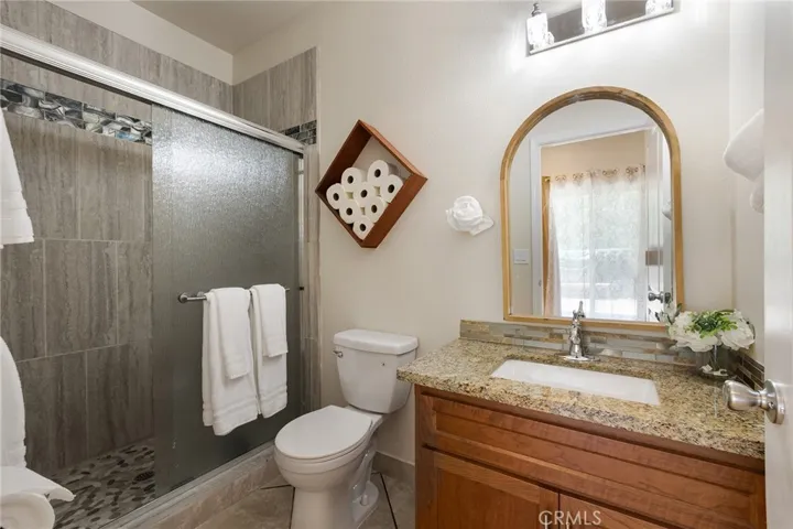 16 Zepher Way, Oroville, California 95965