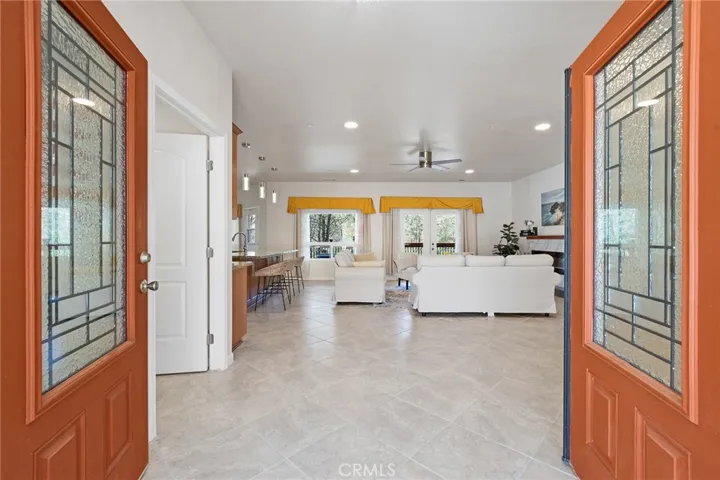 16 Zepher Way, Oroville, California 95965