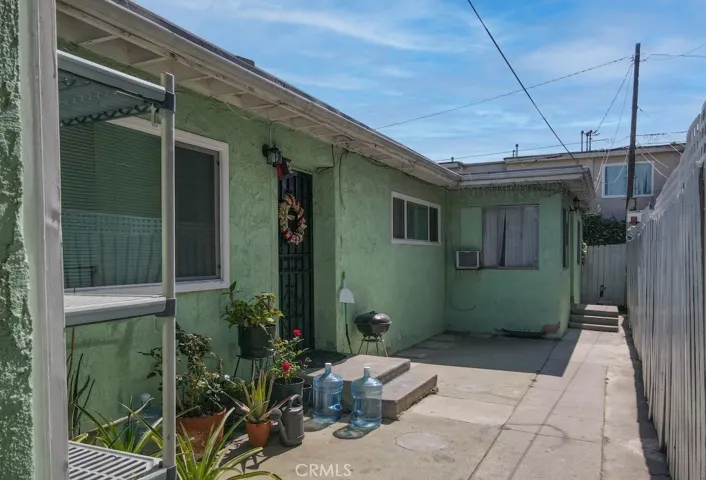 12920 Roselle Avenue, Hawthorne, California 90250