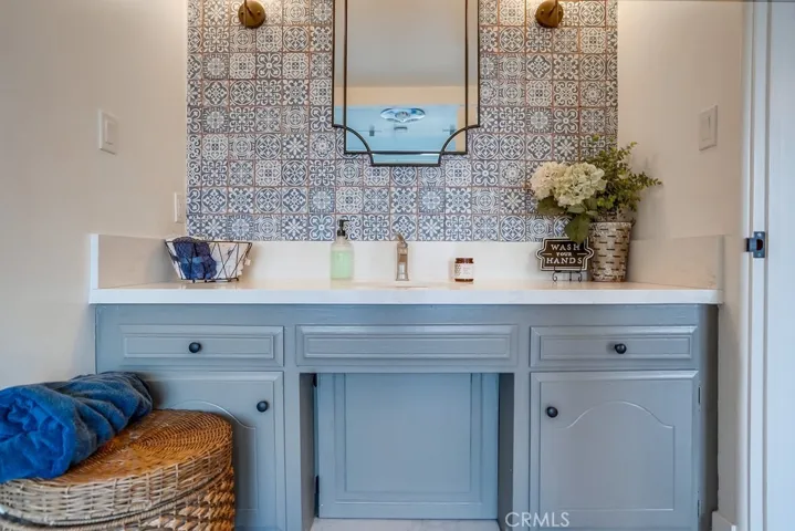 3158 Crownview Drive, Rancho Palos Verdes, California 90275