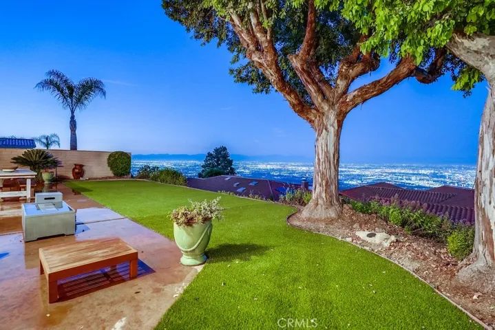 3158 Crownview Drive, Rancho Palos Verdes, California 90275