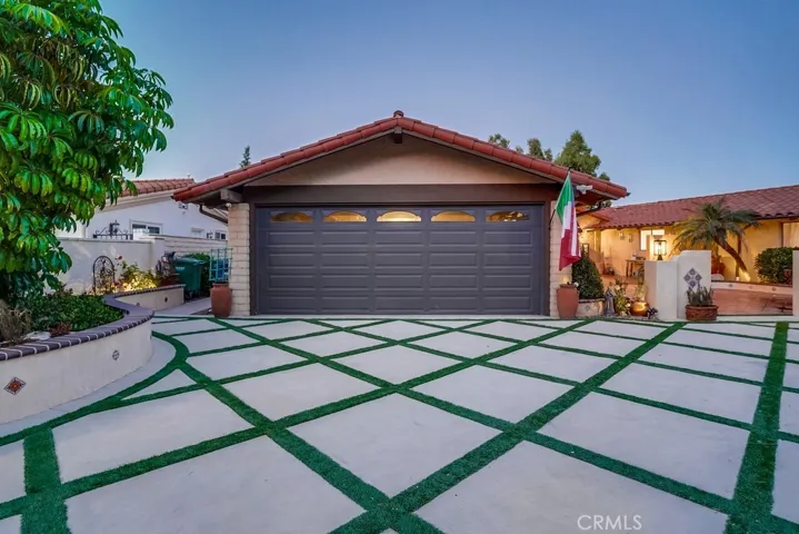 3158 Crownview Drive, Rancho Palos Verdes, California 90275