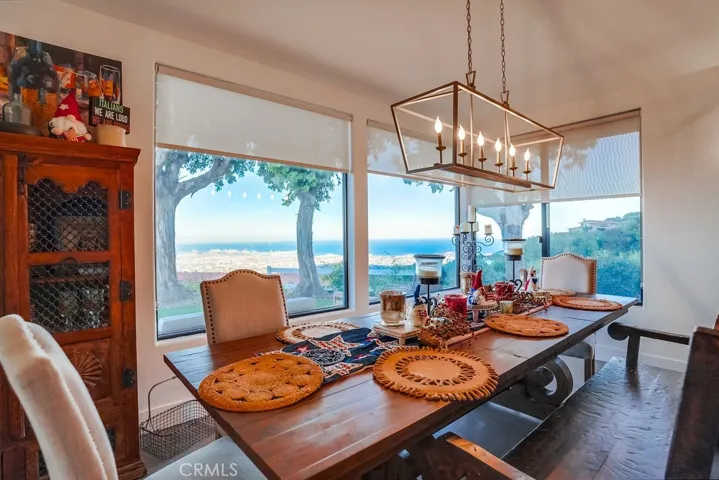 3158 Crownview Drive, Rancho Palos Verdes, California 90275