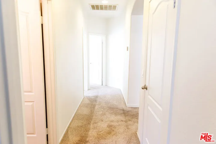 1852 Sunshine, Palmdale, California 93551