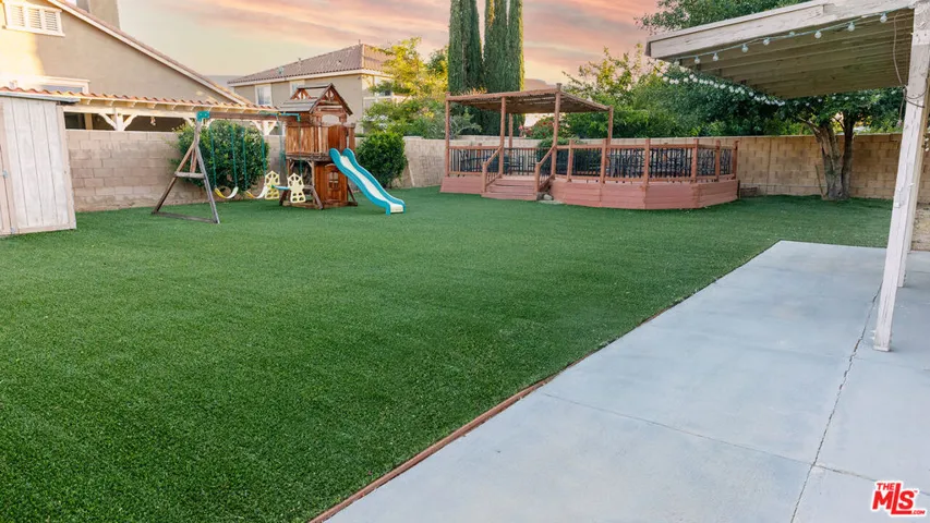 1852 Sunshine, Palmdale, California 93551