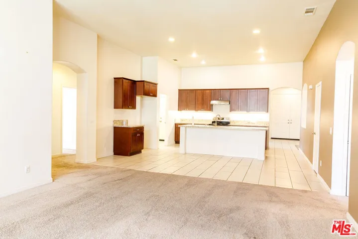 1852 Sunshine, Palmdale, California 93551
