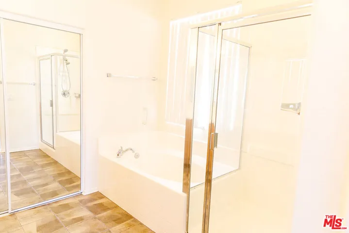 1852 Sunshine, Palmdale, California 93551