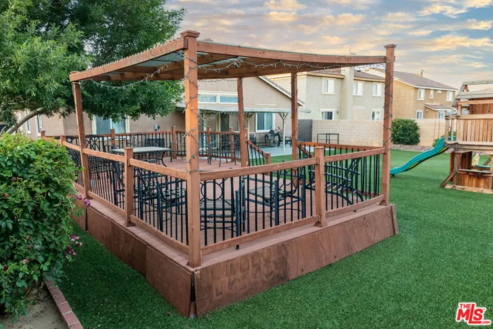 1852 Sunshine, Palmdale, California 93551