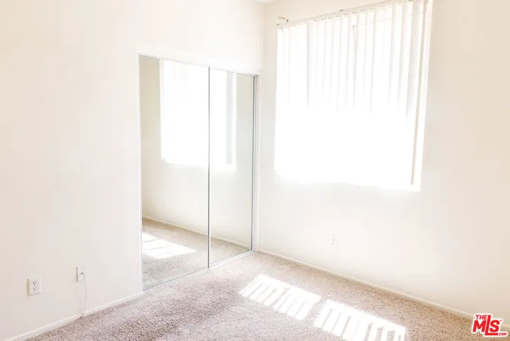 1852 Sunshine, Palmdale, California 93551