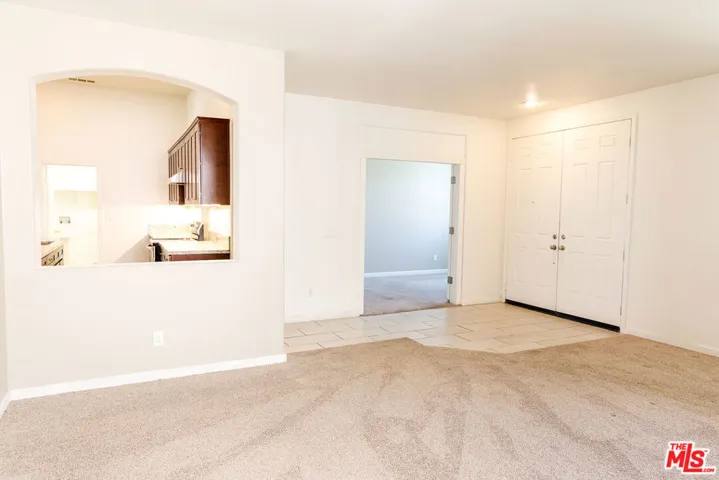 1852 Sunshine, Palmdale, California 93551