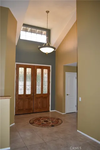 Entry/Foyer