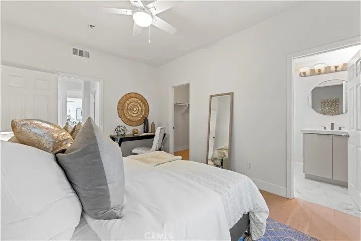 26006 Shadow Rock Lane, Valencia, California 91381