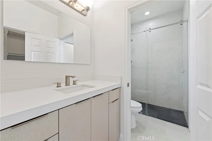 26006 Shadow Rock Lane, Valencia, California 91381