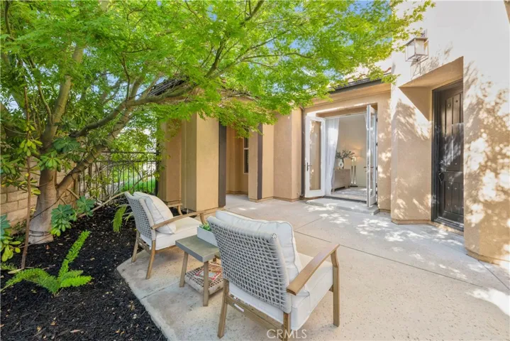 26006 Shadow Rock Lane, Valencia, California 91381