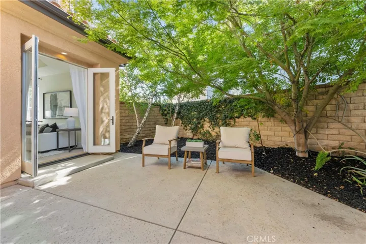 26006 Shadow Rock Lane, Valencia, California 91381