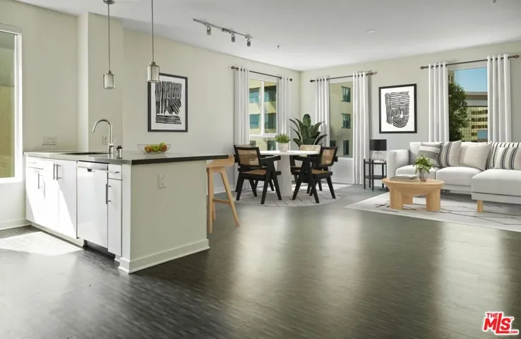 1120 W 6th Street Unit 2136, Los Angeles, California 90017