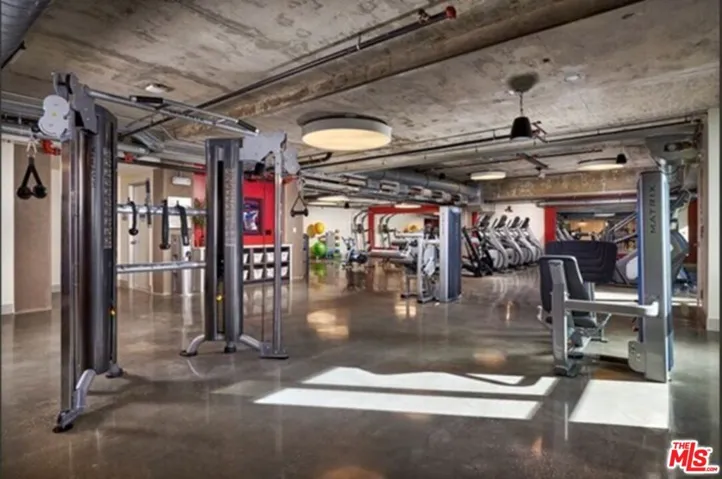 1120 W 6th Street Unit 2136, Los Angeles, California 90017