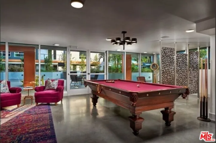 1120 W 6th Street Unit 2136, Los Angeles, California 90017