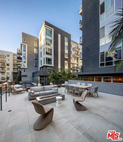 1120 W 6th Street Unit 2136, Los Angeles, California 90017