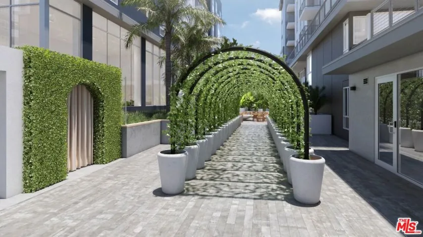 1120 W 6th Street Unit 2136, Los Angeles, California 90017