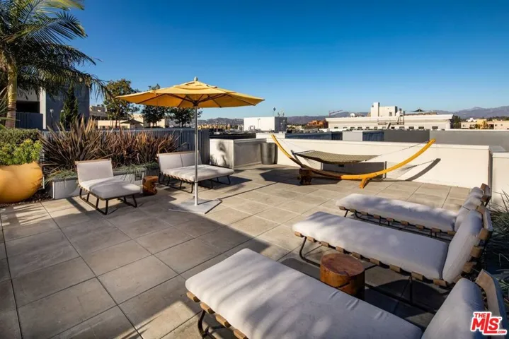 1120 W 6th Street Unit 2136, Los Angeles, California 90017