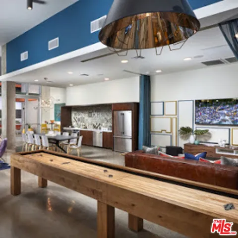 1120 W 6th Street Unit 2136, Los Angeles, California 90017
