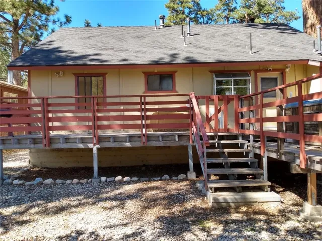 593 Wabash Lane, Sugarloaf, California 92386