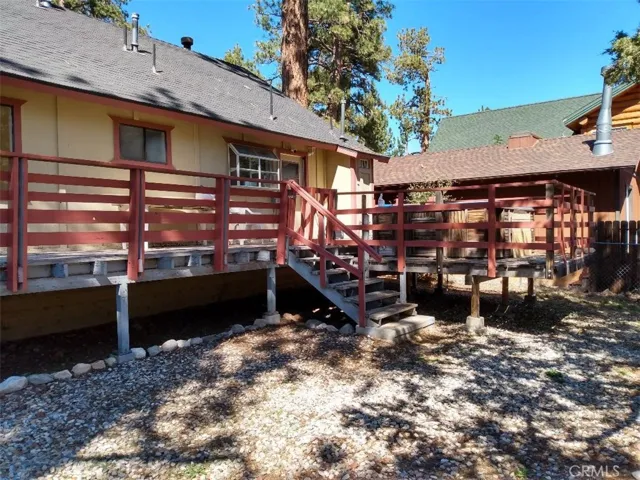 593 Wabash Lane, Sugarloaf, California 92386
