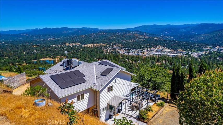 39396 Highway 41, Oakhurst, California 93644