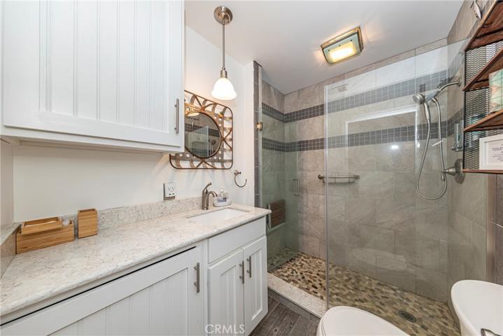 39396 Highway 41, Oakhurst, California 93644