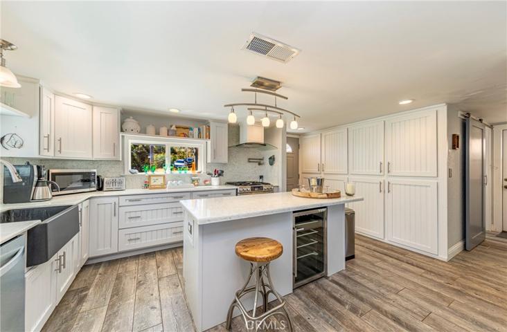 39396 Highway 41, Oakhurst, California 93644