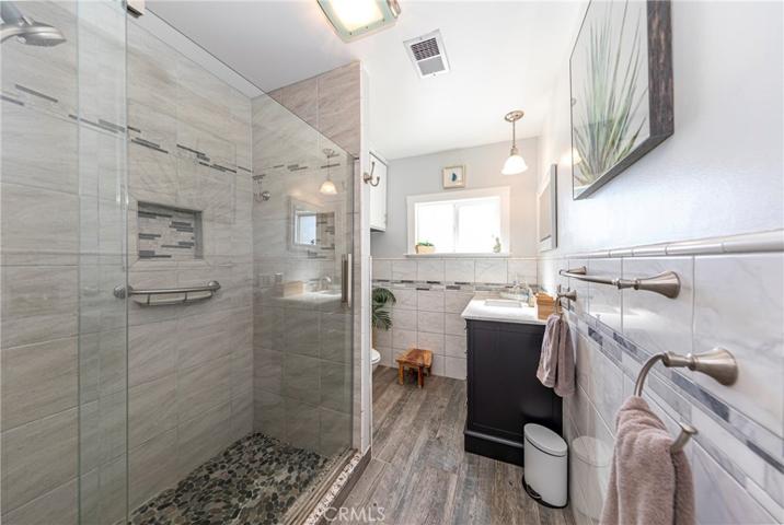39396 Highway 41, Oakhurst, California 93644