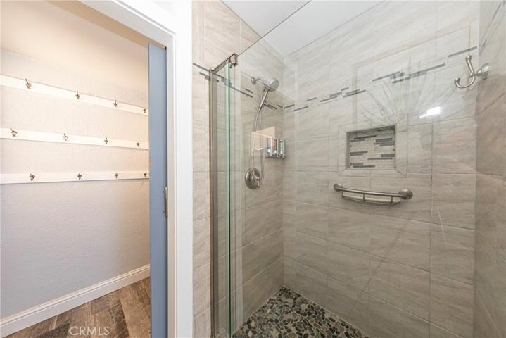 39396 Highway 41, Oakhurst, California 93644