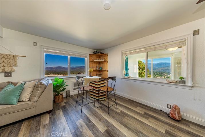 39396 Highway 41, Oakhurst, California 93644