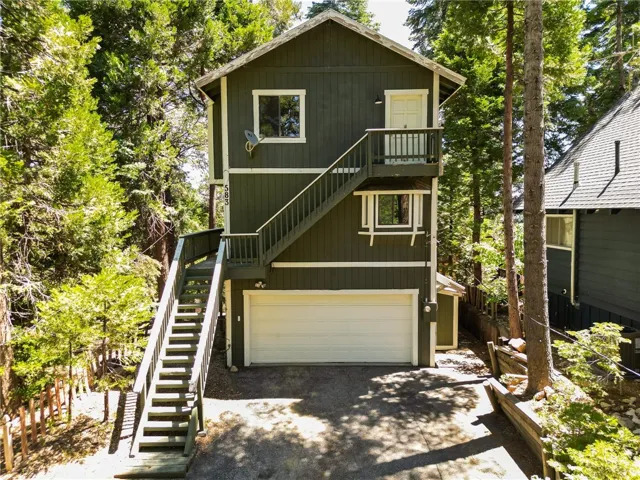 Welsome home to this unique three story home with a full 2 car garage and giant driveway!
