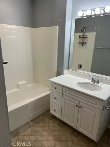 141 Silverado, Irvine, California 92618